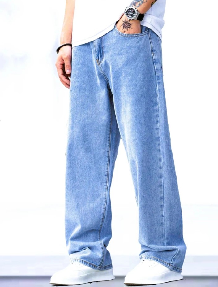 STRAIGHT FIT BAGGY JEANS